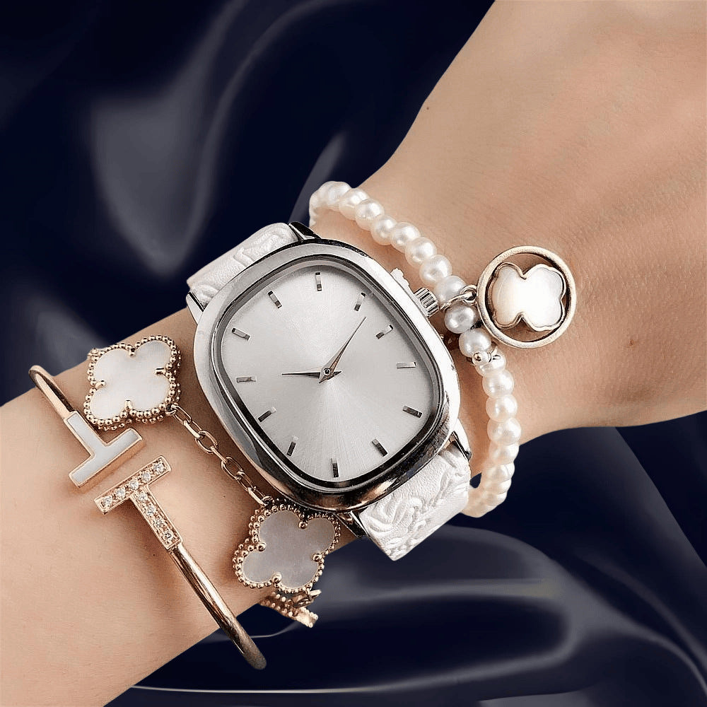 Fashionable elegant design square watch, universal swiss watch, belt, quartz watches, simple and elegant design, trend of season