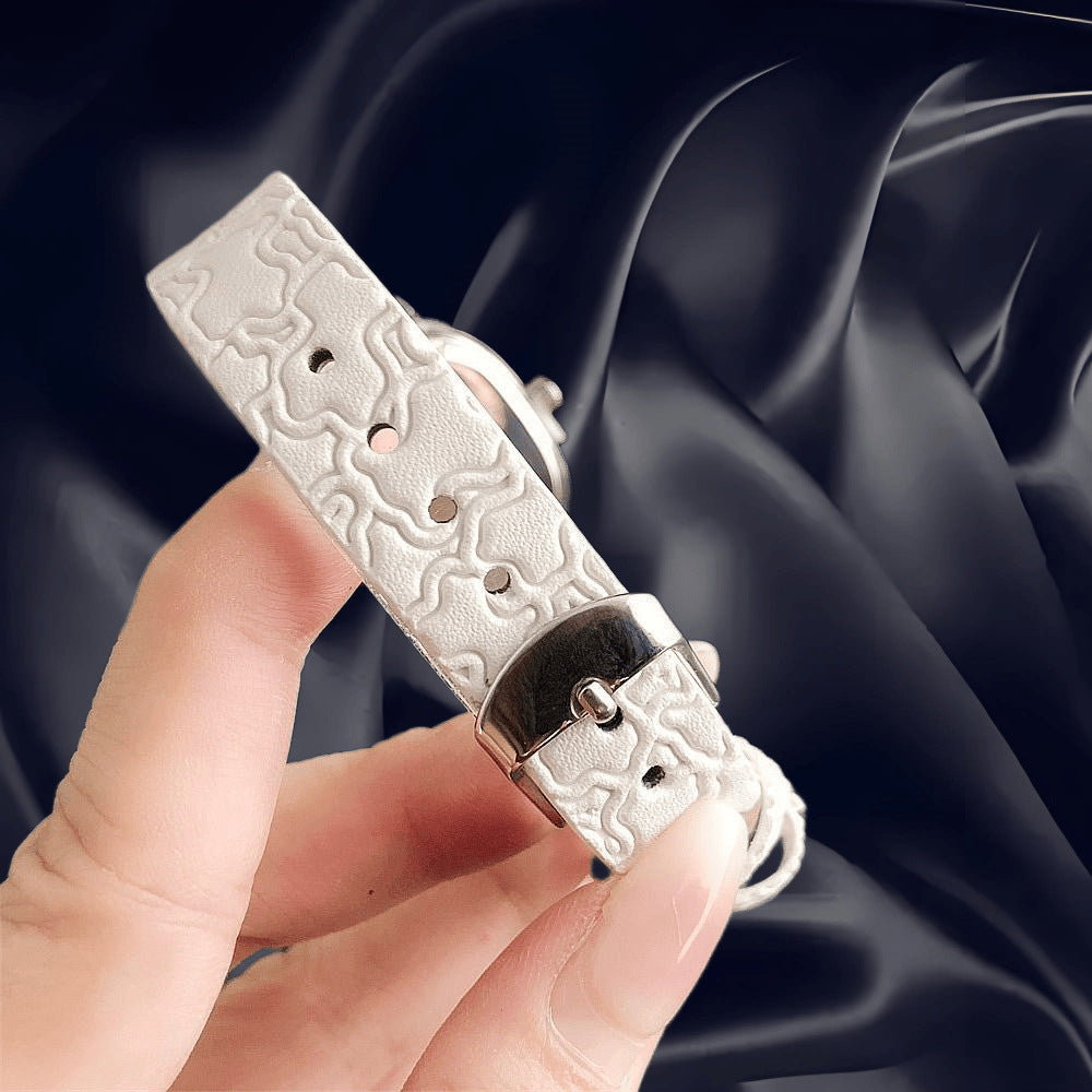 Fashionable elegant design square watch, universal swiss watch, belt, quartz watches, simple and elegant design, trend of season